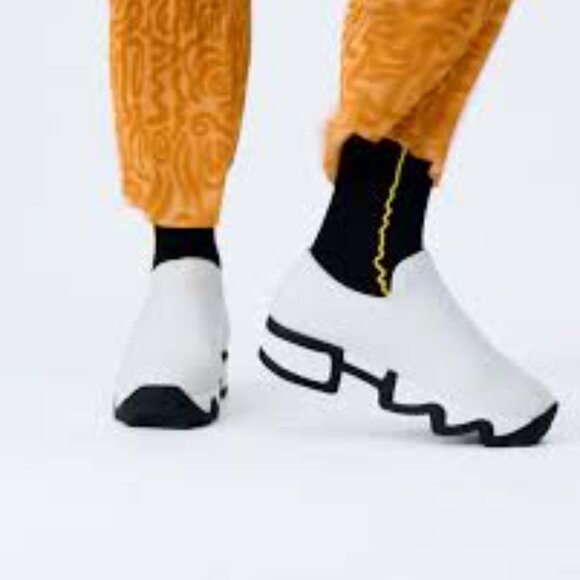 New: IRI WES White LOW TOP SNEAKER